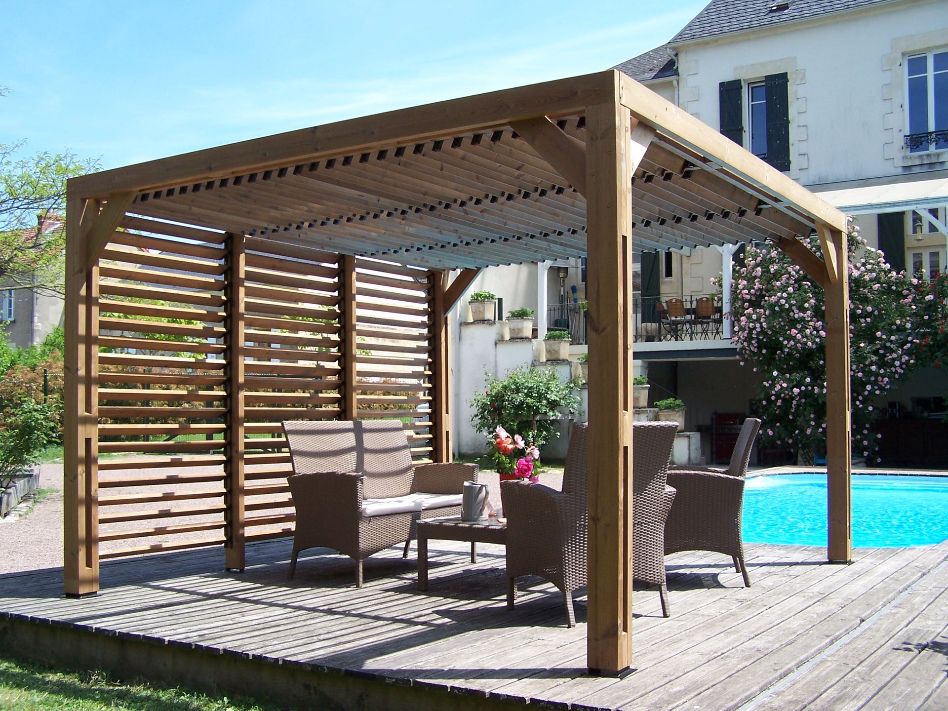 Pergola 9-37 de 10.67m² à + ventelles sur le toit + sur 1 côté